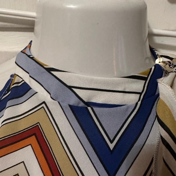 Cha-Cha Vente sleeveless - Picture 3 of 7